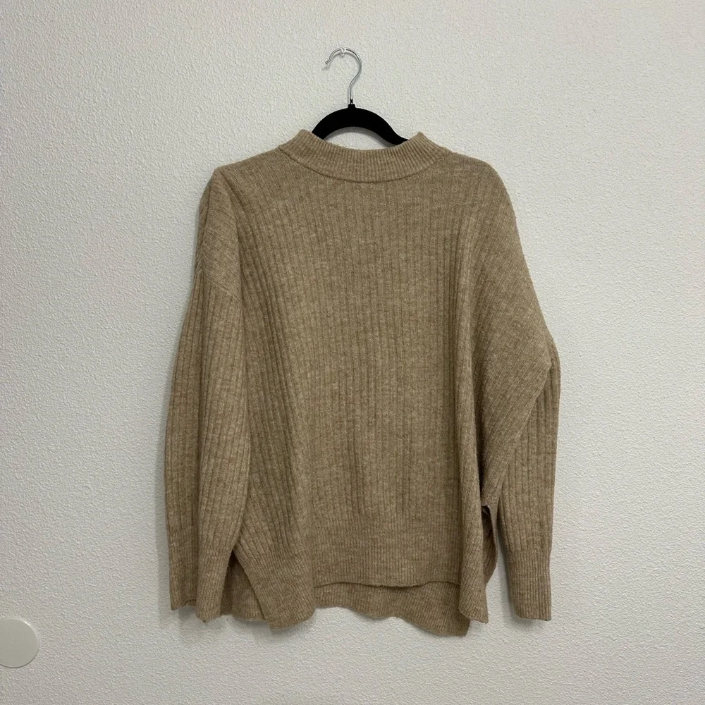 H&M Tan Women's Sweater set small - Picture 5 of 9